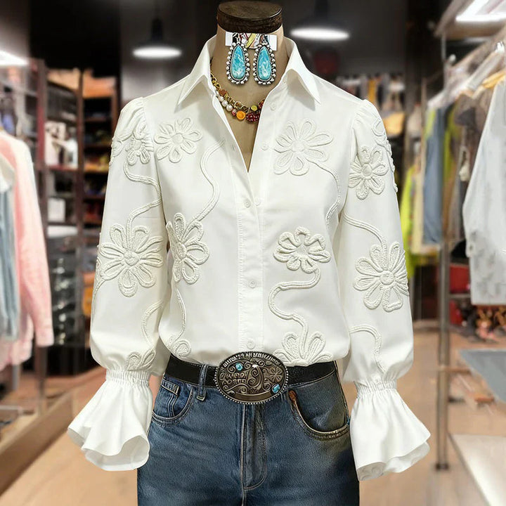 Casual blouse with floral print