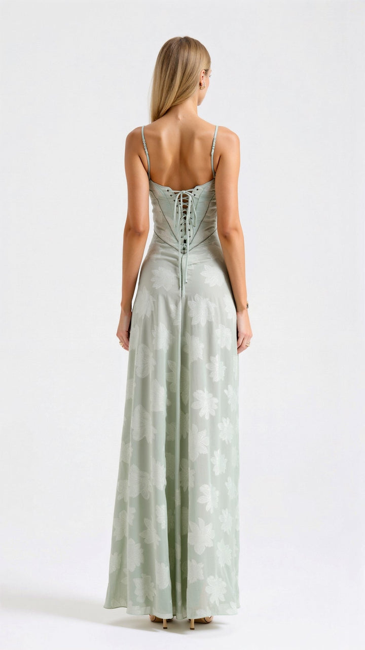 Pavia | Maxi wedding dress with thin straps and flowing design for women