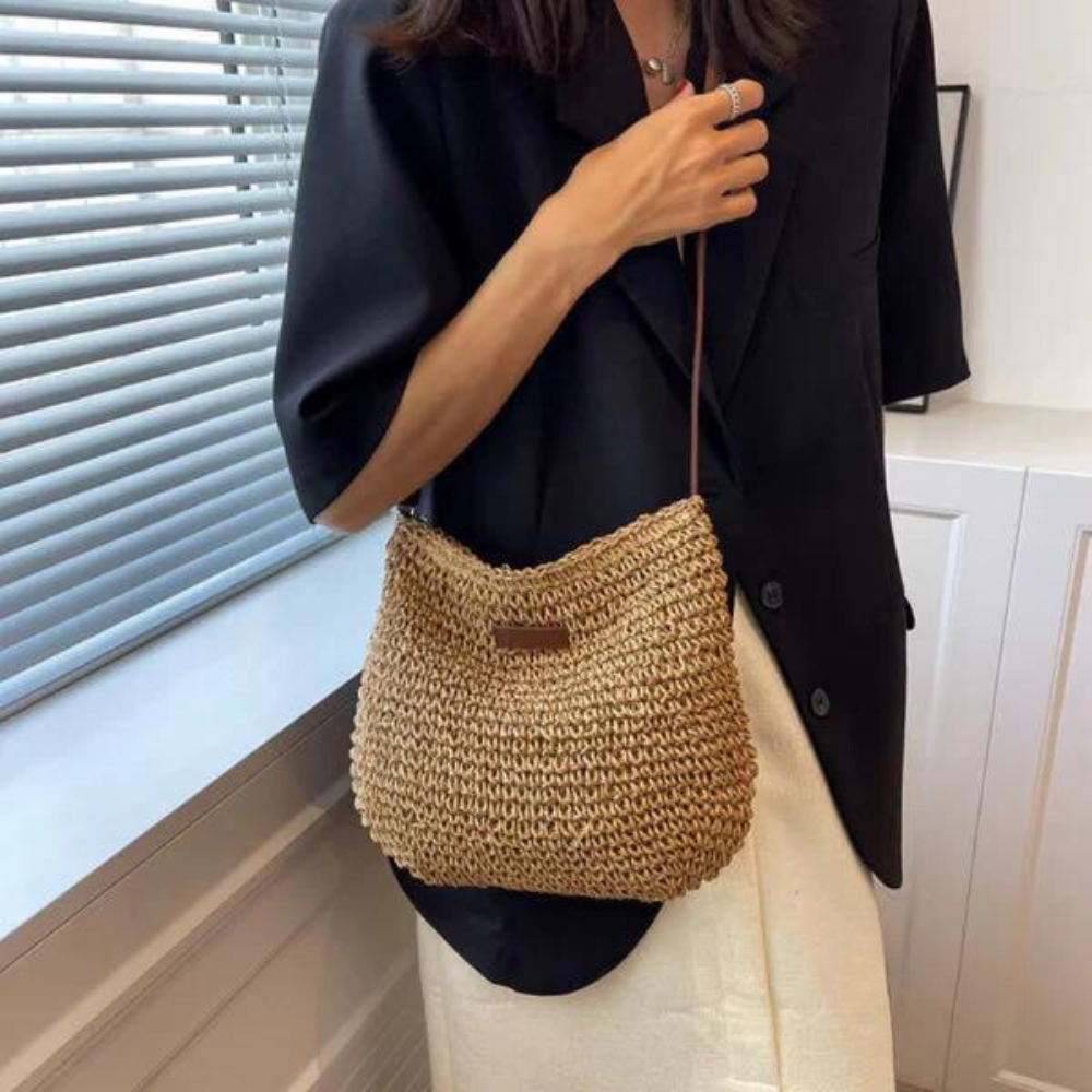 Nourine - Stylish Crossbody Bag