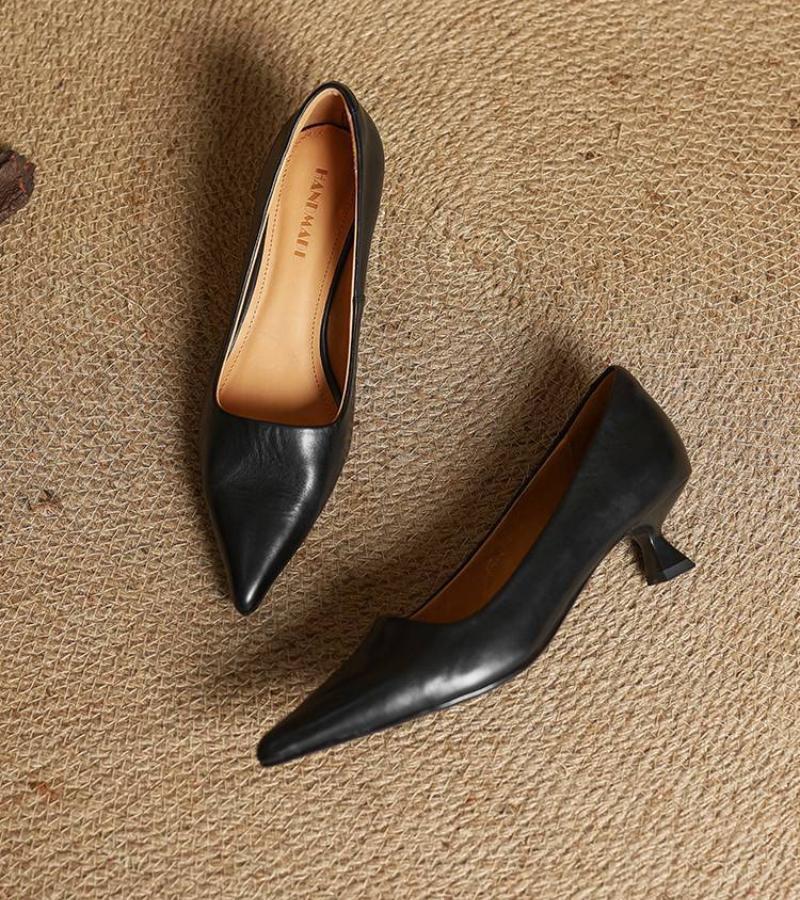 Aeris | Leather Court Shoes
