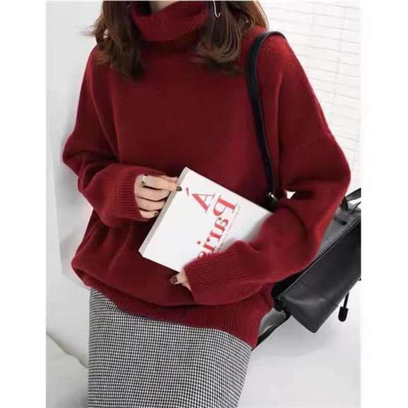 Cozy Turtleneck Sweater for Women – Elegant Loose Fit Knit