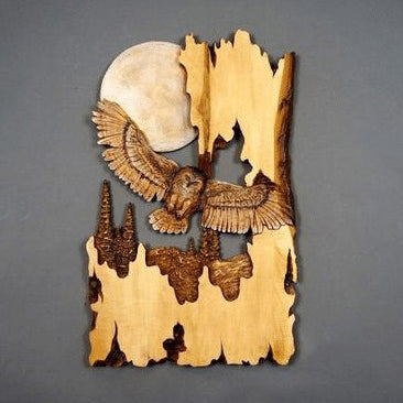 Carved Wooden Wall Decoration in Animal Shapes