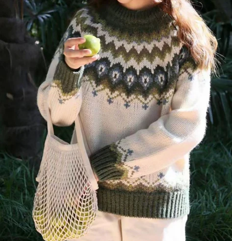 Klaudia | Cozy Wool Sweater with Nordic Pattern