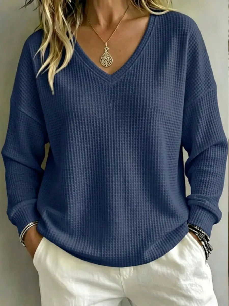 Casual V-Neck Pullover for Women – A Relaxed and Comfortable Style for Everyday Wear