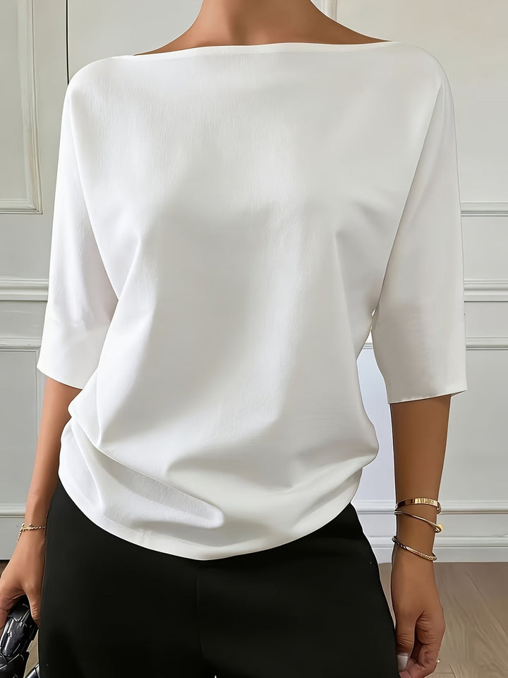 WOMEN'S TOP WITH BARE SHOULDERS