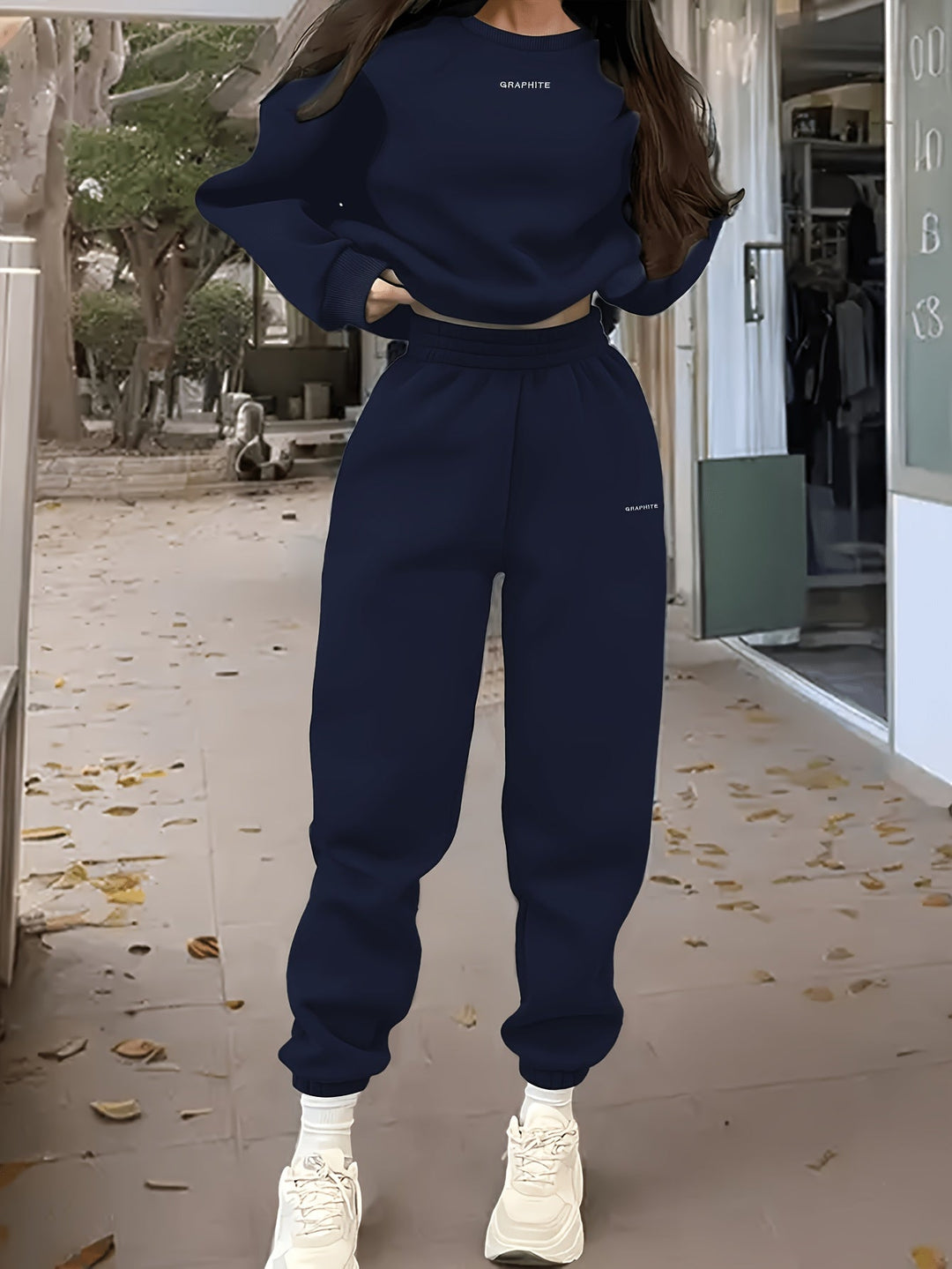 RELAXING TRAINING SUIT FOR WOMEN