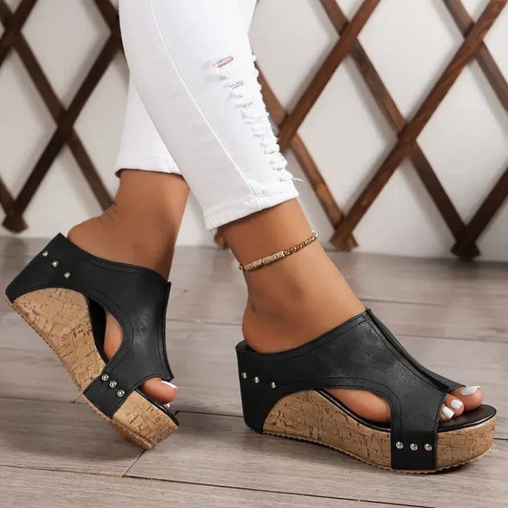 Melissa top sandals by Emma & Rose Cape Town, featuring stylish strappy design and comfortable flat soles.