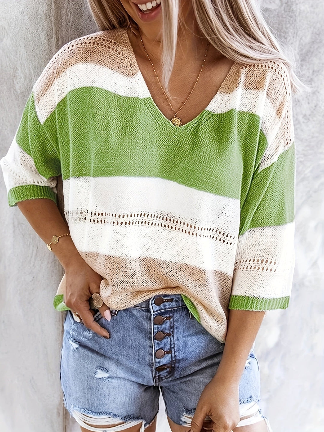 Fine Knit Women's Sweater – Soft, Light, Elegant Style for Everyday