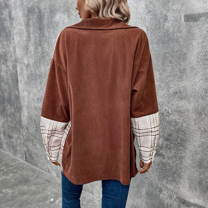 Revered and Single-Breasted Blazer – Elegant and Casual