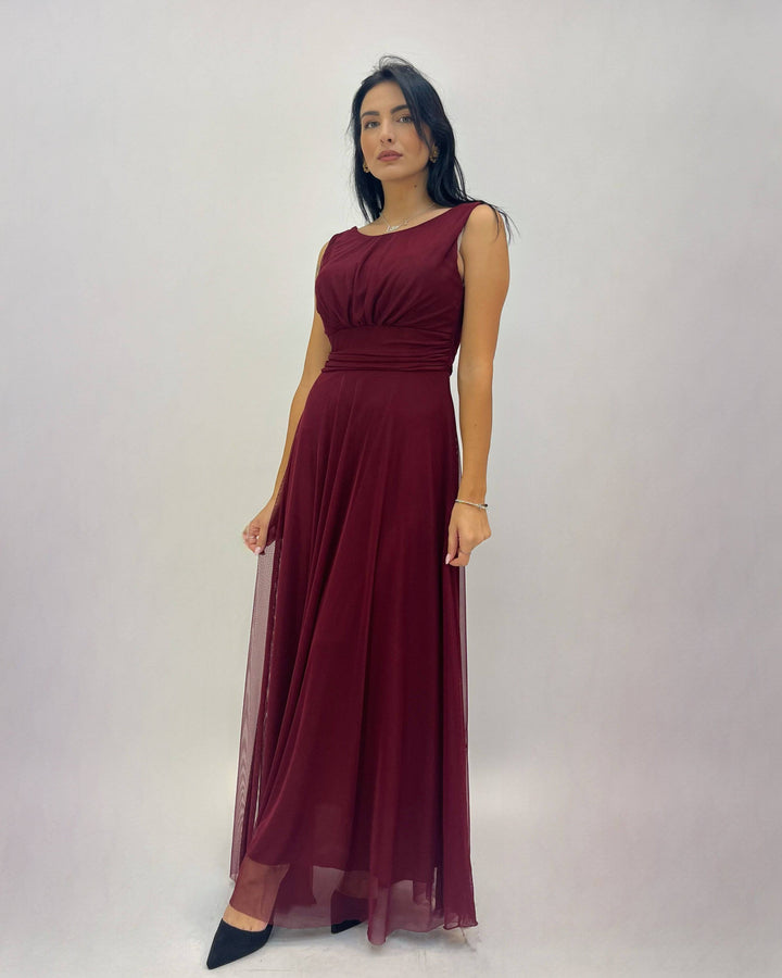 Jolien™ Arianna Dress by Emma & Rose Cape Town, stylish abiti with elegant design and soft fabric, displayed on a mannequin.