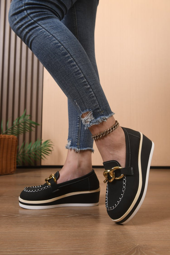 Mauda Supportive Comfort Slippers with Thick Sole and Chains - Elena Harper