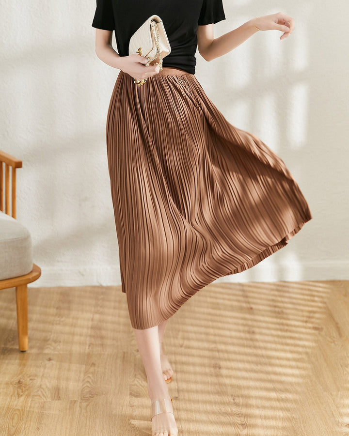 Mid-Length Pleated Skirt in Solid Color | Perfect for Autumn