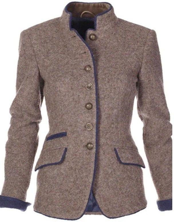 Long autumn jacket with long sleeves in soft fabric for the cold season