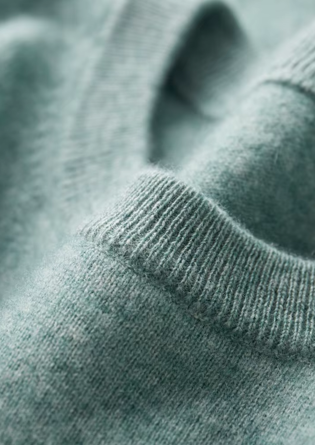 N°03 · Sage & Espresso