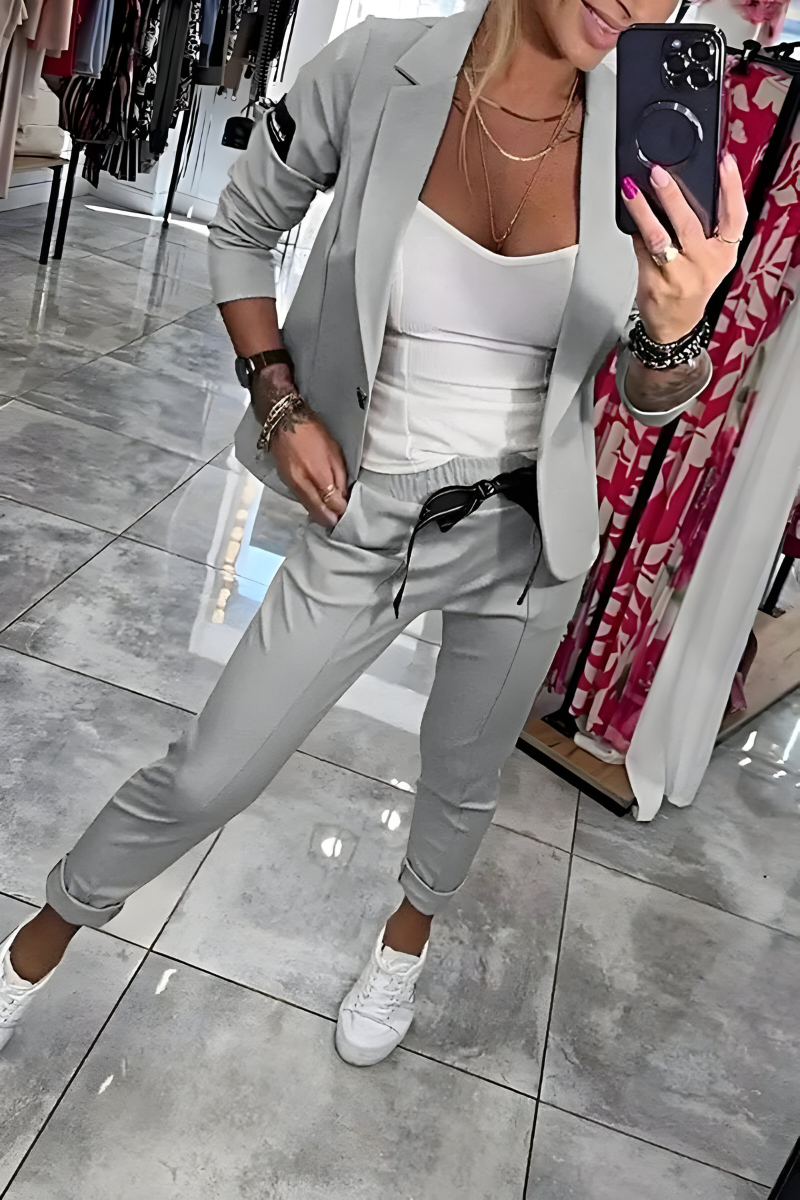 Neris™ | Elegant Modern Two-Piece Suit