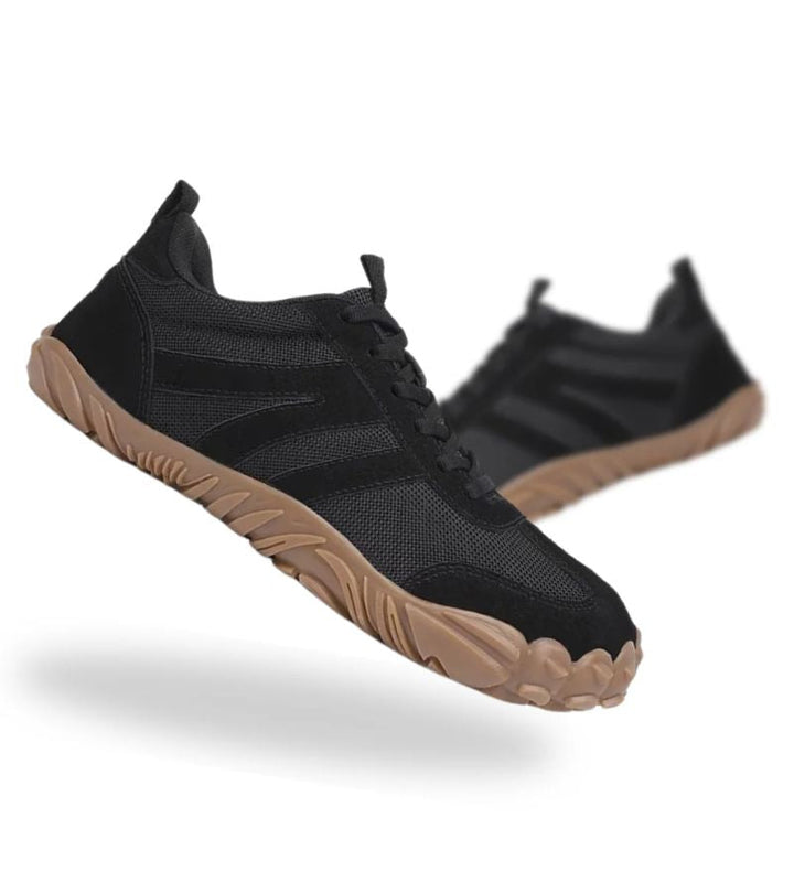 Groovers | Invisible Grip Sneakers