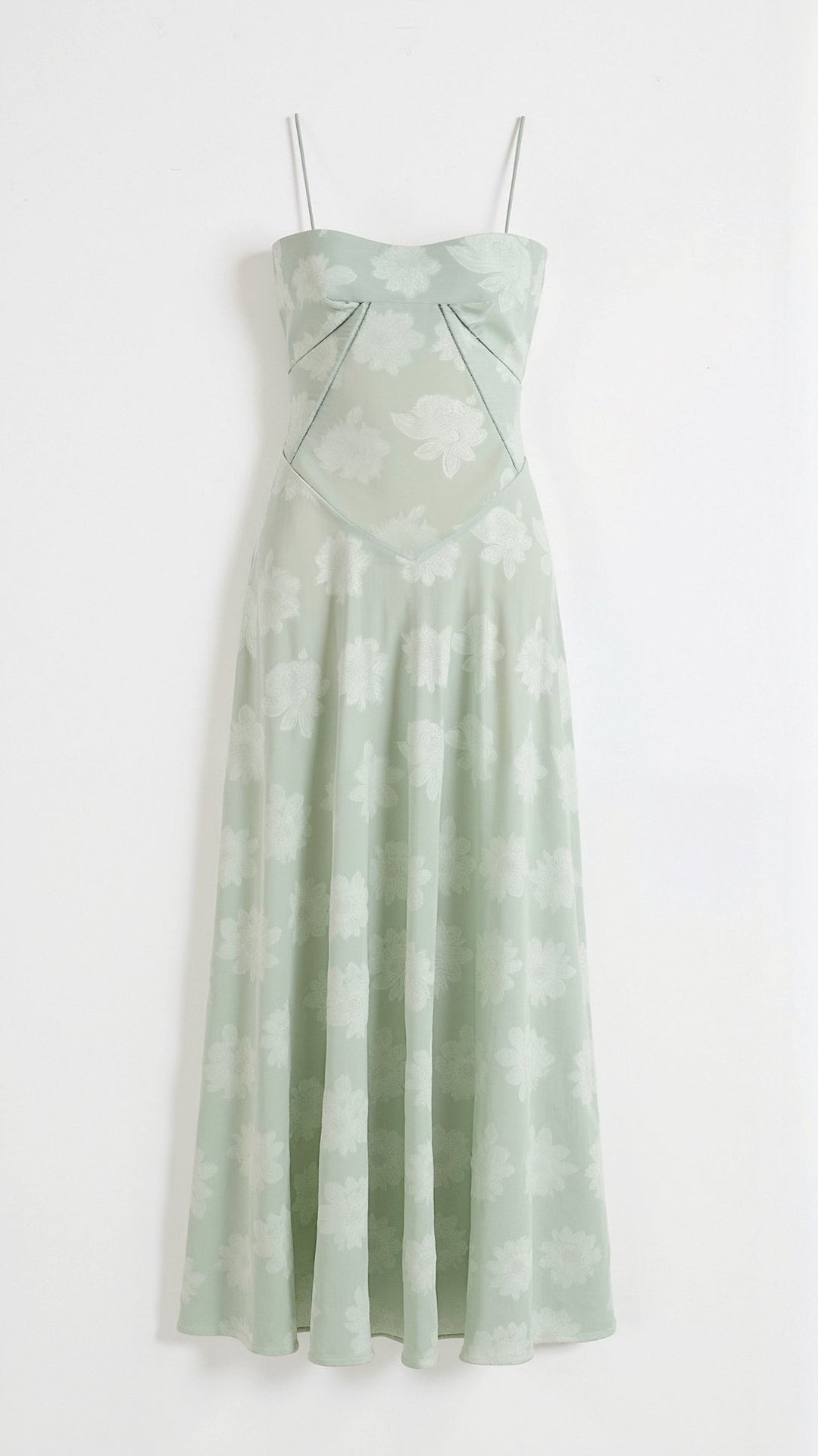 Pavia | Maxi wedding dress with thin straps and flowing design for women