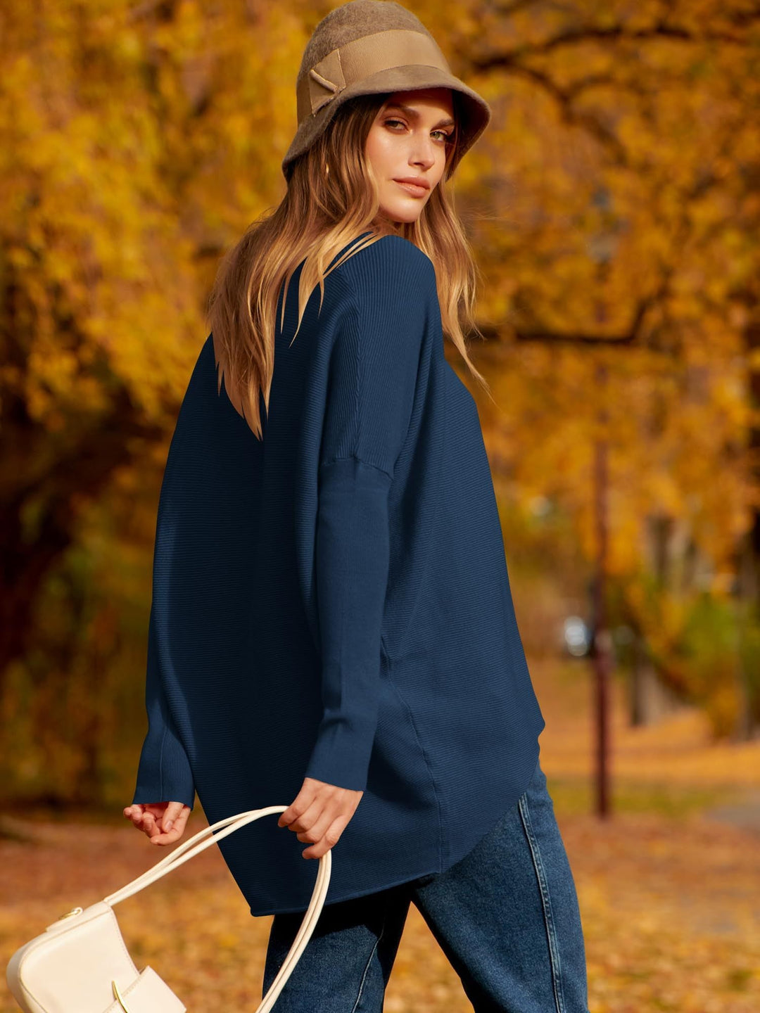 Oversized Women's Sweater Sophie, view 7 - Elena Harper