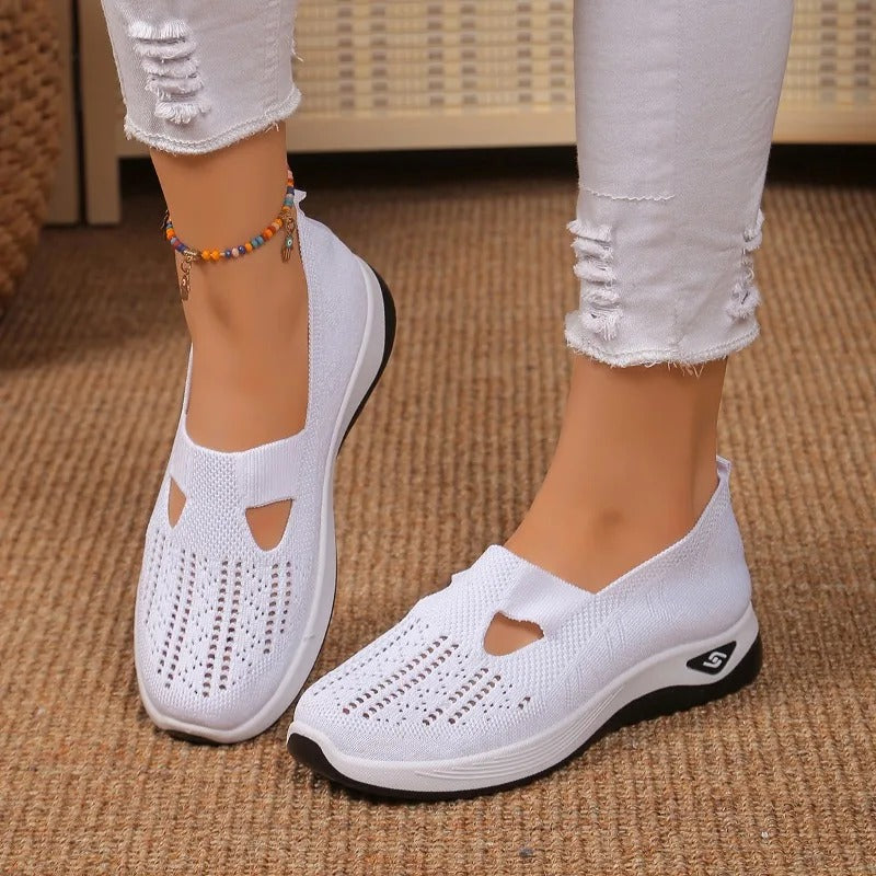 Women's Orthopaedic Slip-On Shoes with Slip-On Design for All-Day Comfort