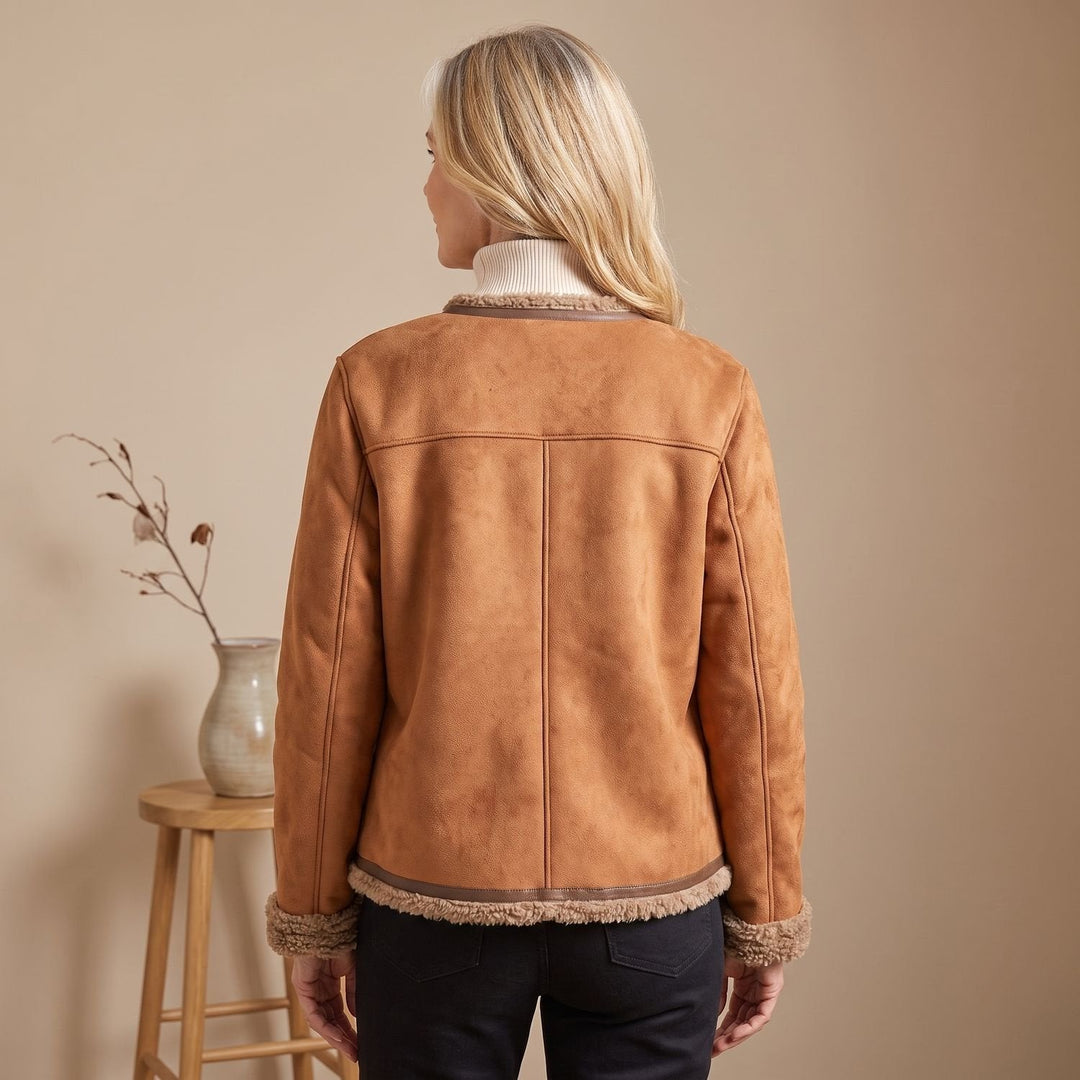 Eleanor | Elegant Short Shearling Jacket with Golden Buttons