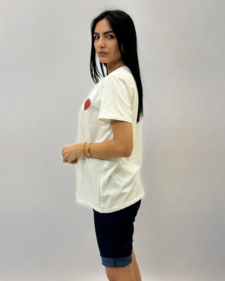 Zoë™  |  Oversized T-shirt Embroidery