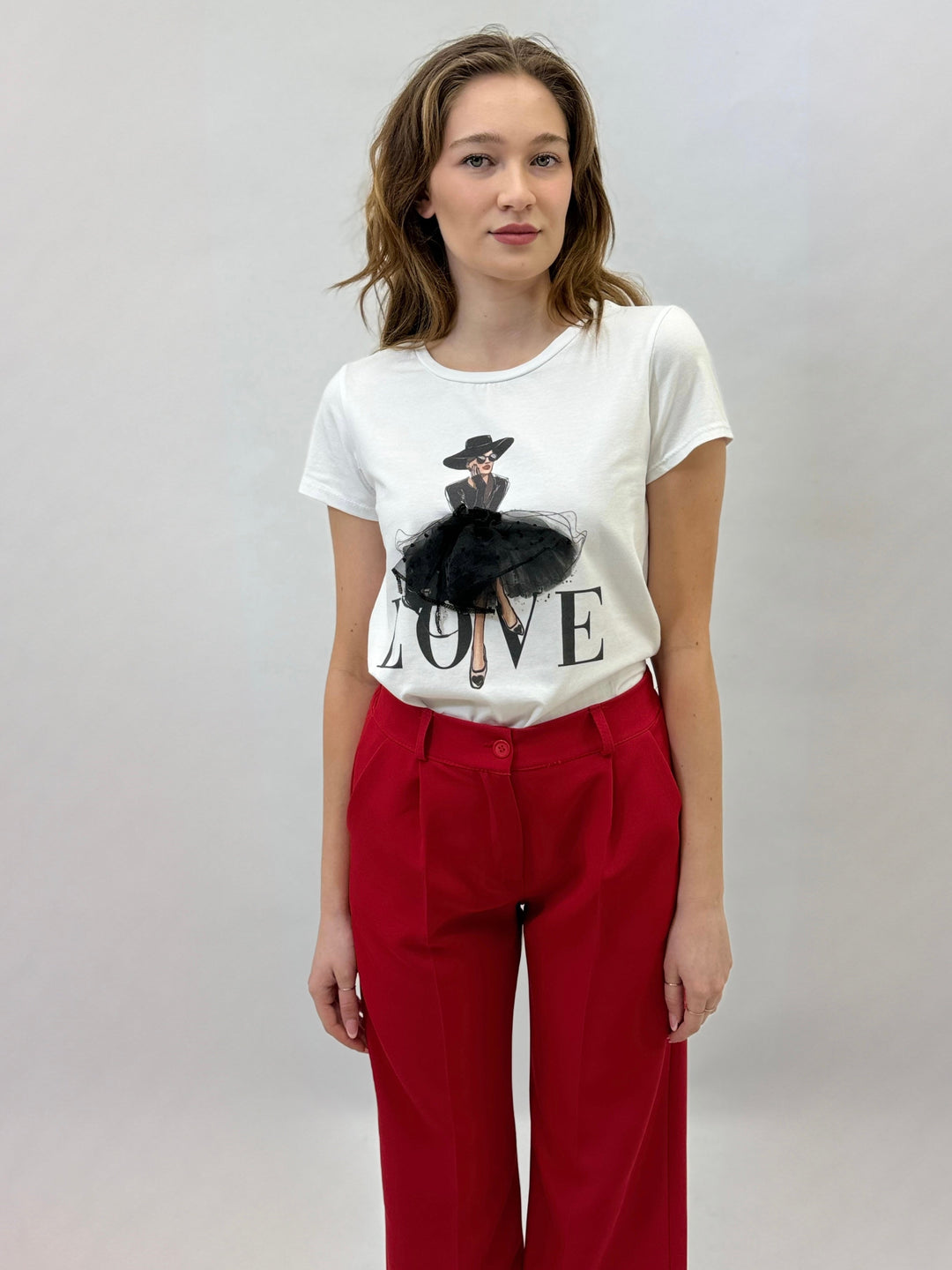 Elmarie™  |  soft luxurious fabrics T-shirt Love Print