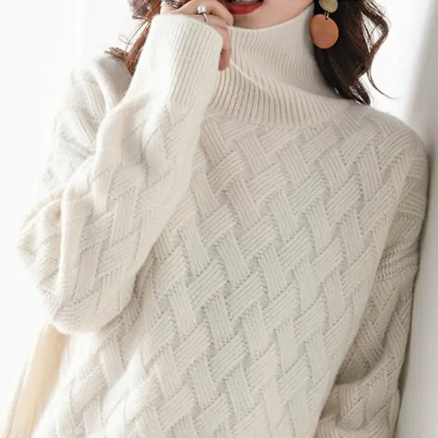 Amira - Stylish Turtleneck Sweater with Knit Pattern