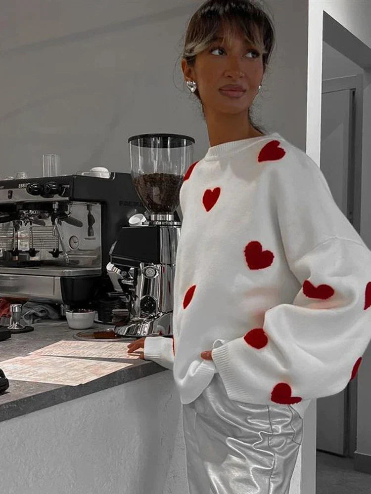 Anne - Knitted Sweater with Heart