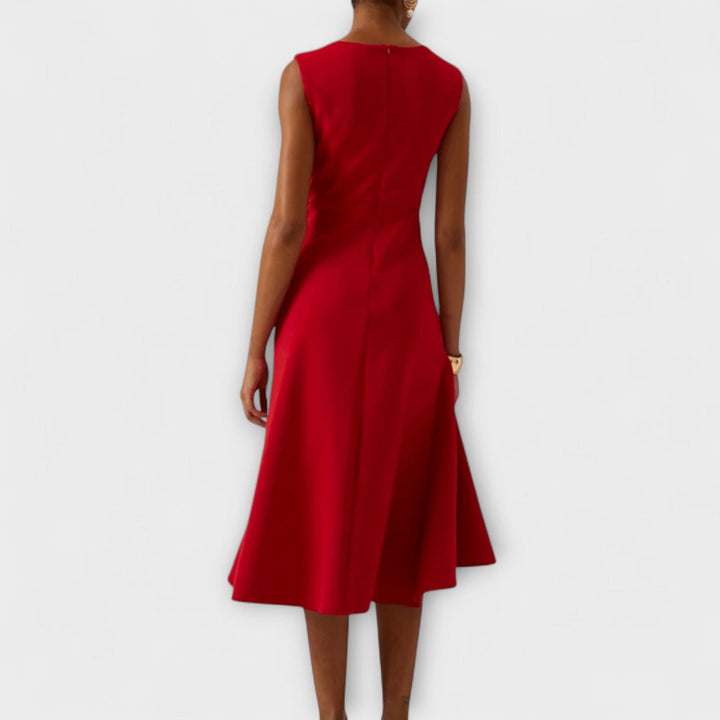 Waira | Sleeveless Midi Dress with Pleats