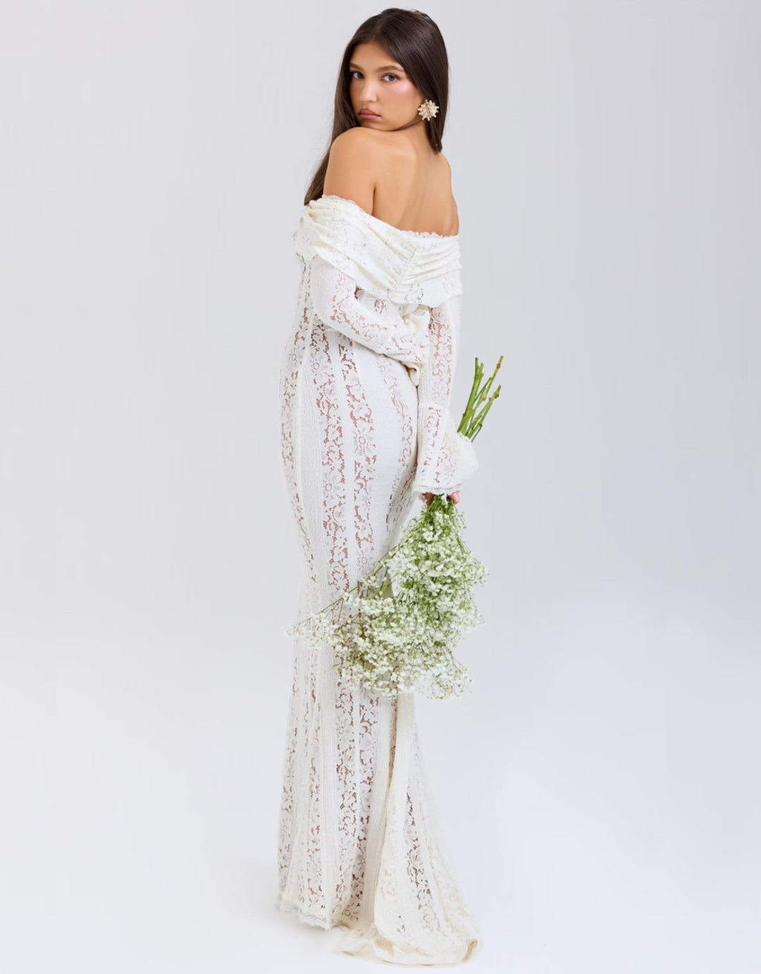 Women's Elegant Off Shoulder Mermaid Wedding Dress