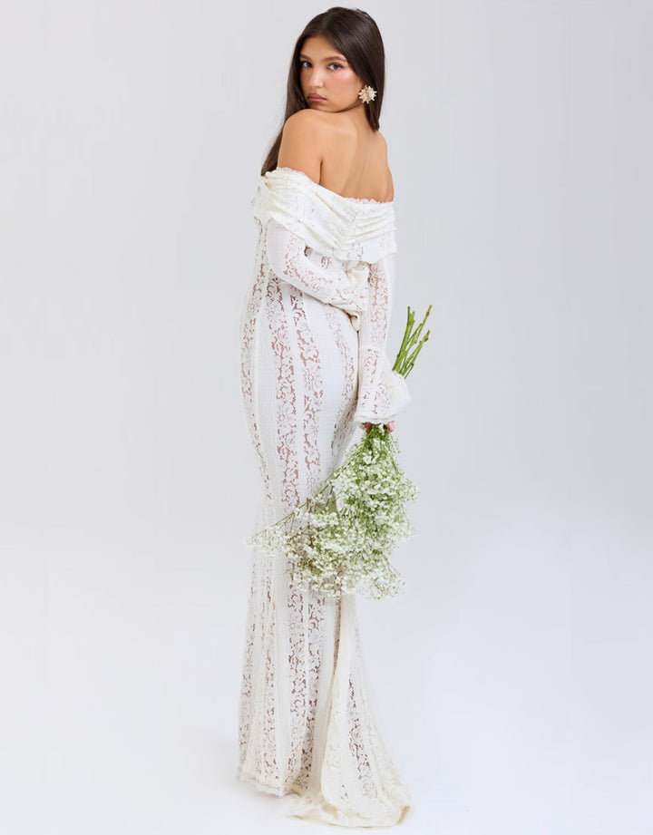 Women's Elegant Off Shoulder Mermaid Wedding Dress