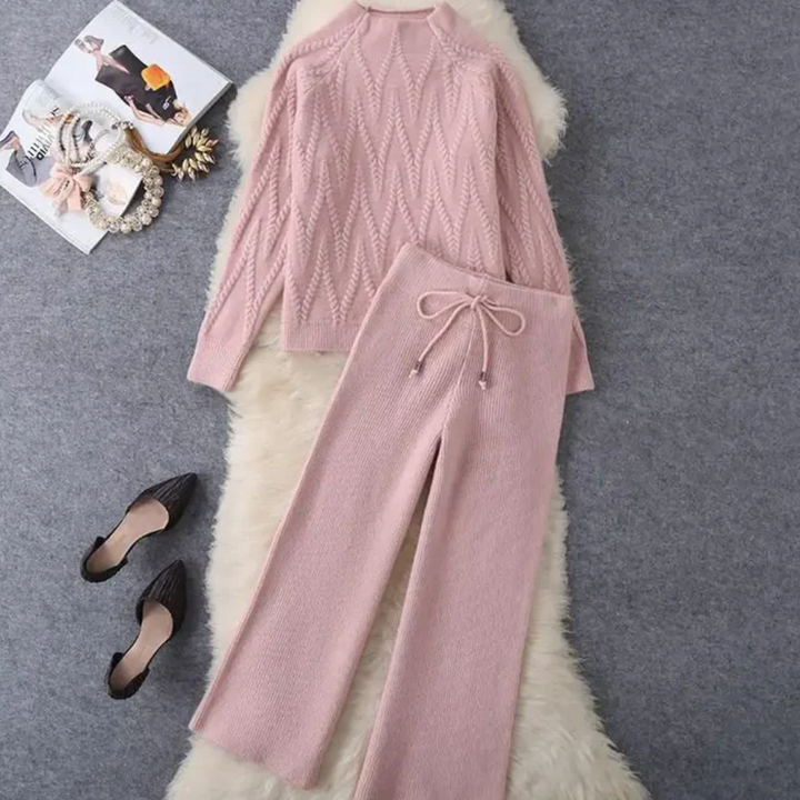 Audrey - Pink Two-Piece Set with Long Sleeves