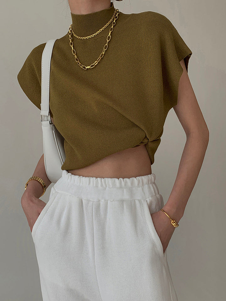 Ismara - Elegant Top with High Collar
