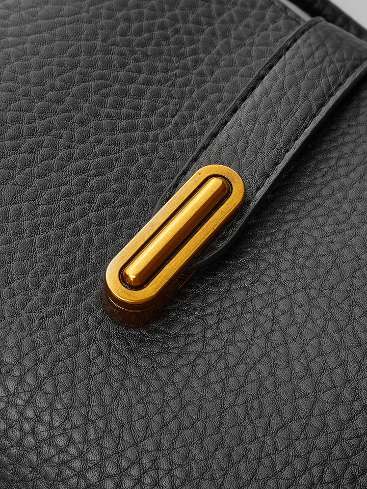 Lucien Moreau Shoulder bag with handle and texture, view 4 - Elena Harper