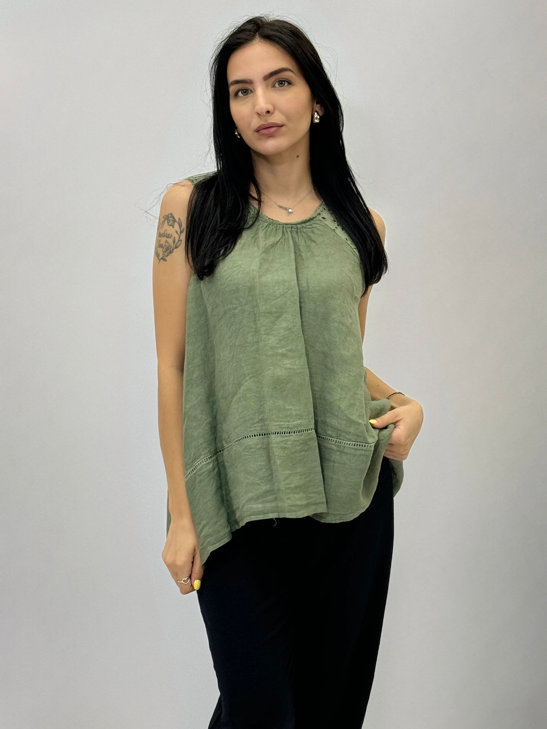 Paulien™  |  Tank Top Details
