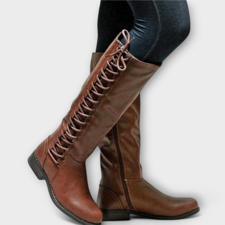 Milenne | Boots with Character