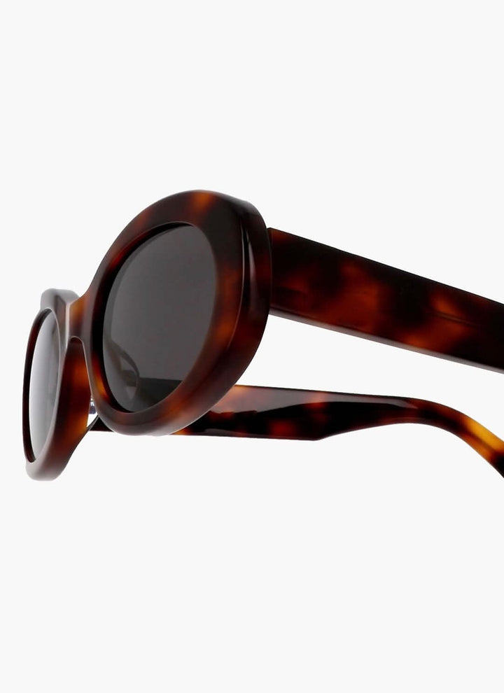 Averi™  |  Sleek Sunglasses