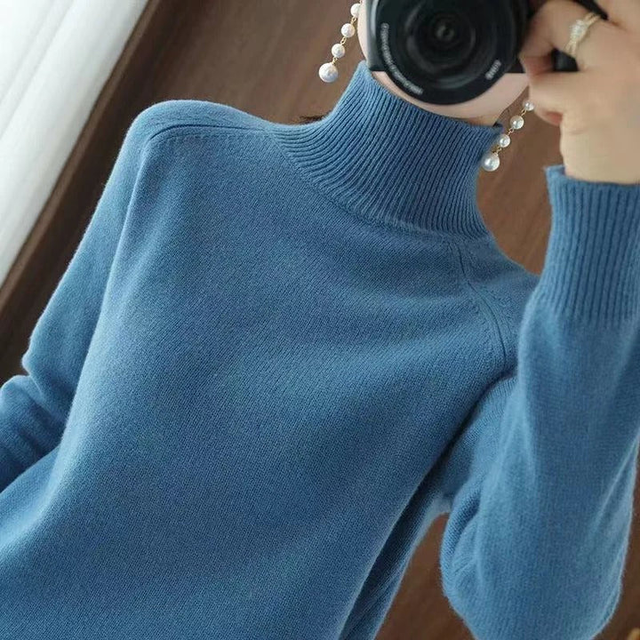 Ladies Knitted Turtleneck – Autumn/Winter