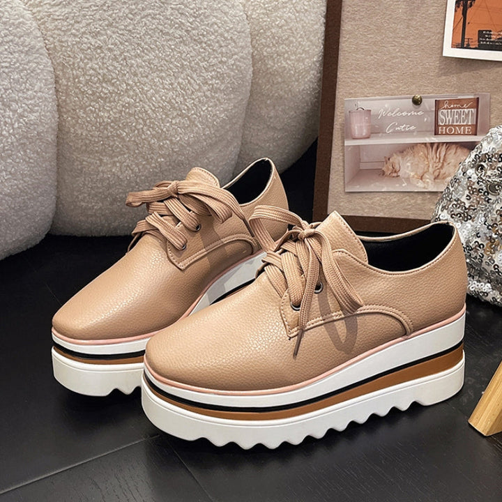 Calvera | Women's Platform Trainers with Laces and Modern Design