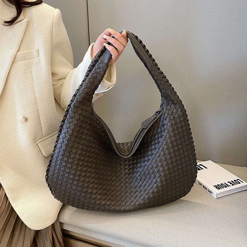 Woven Leather Hobo Bag for Women – Elegant Woven Shoulder Bag