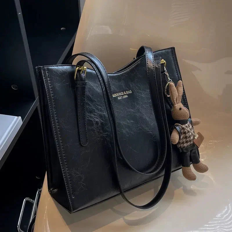 Lena | Vintage Vegan Leather Shoulder Bag