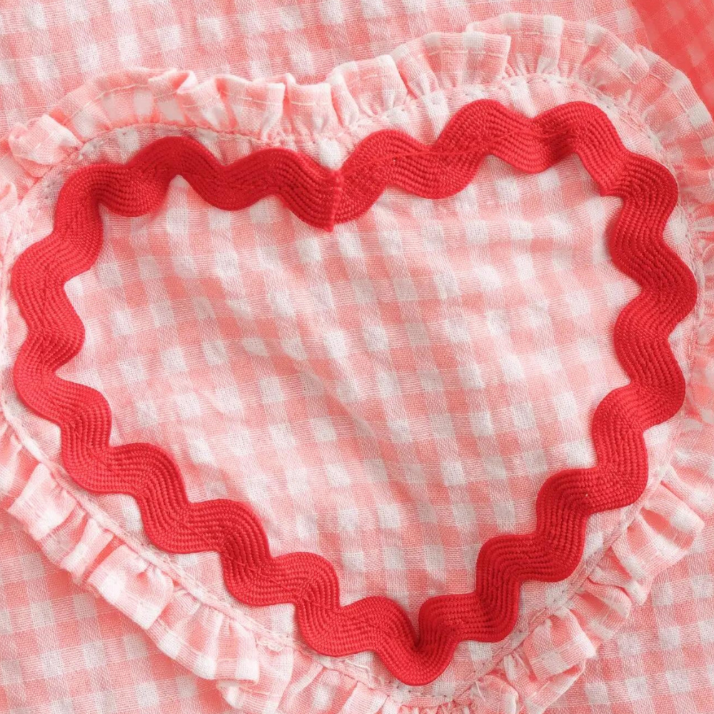 Seraphine - Fashionable Women's Top with Heart Application