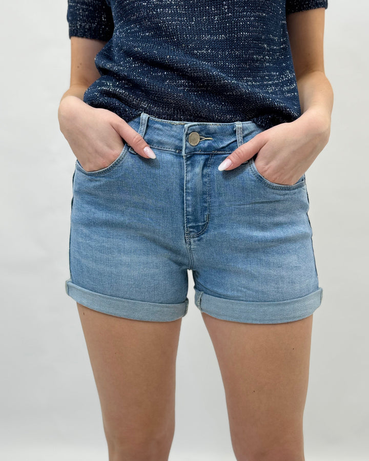 Ingrid™  |  Stretch soft luxurious fabrics Shorts Turn-up