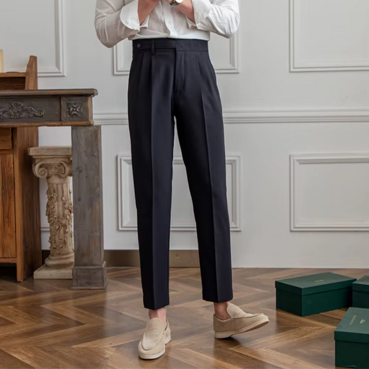 Men's Elegant Pleated Chino Trousers