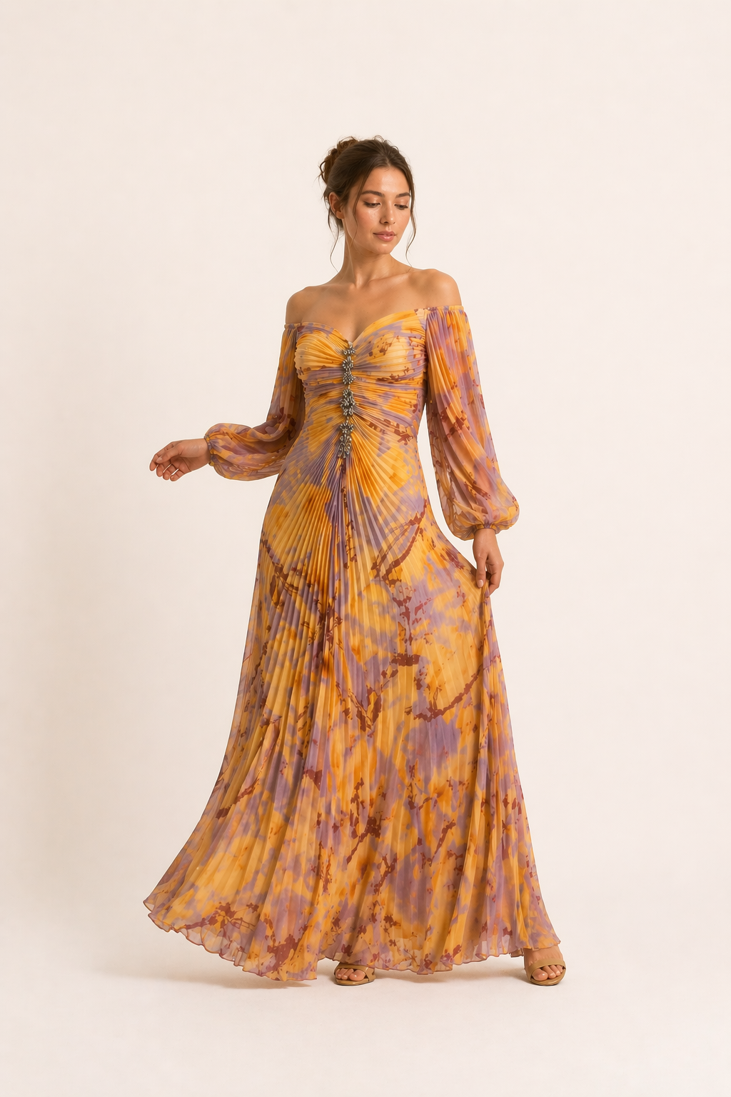 Elegant long pleated dress for women with slit - Lucía