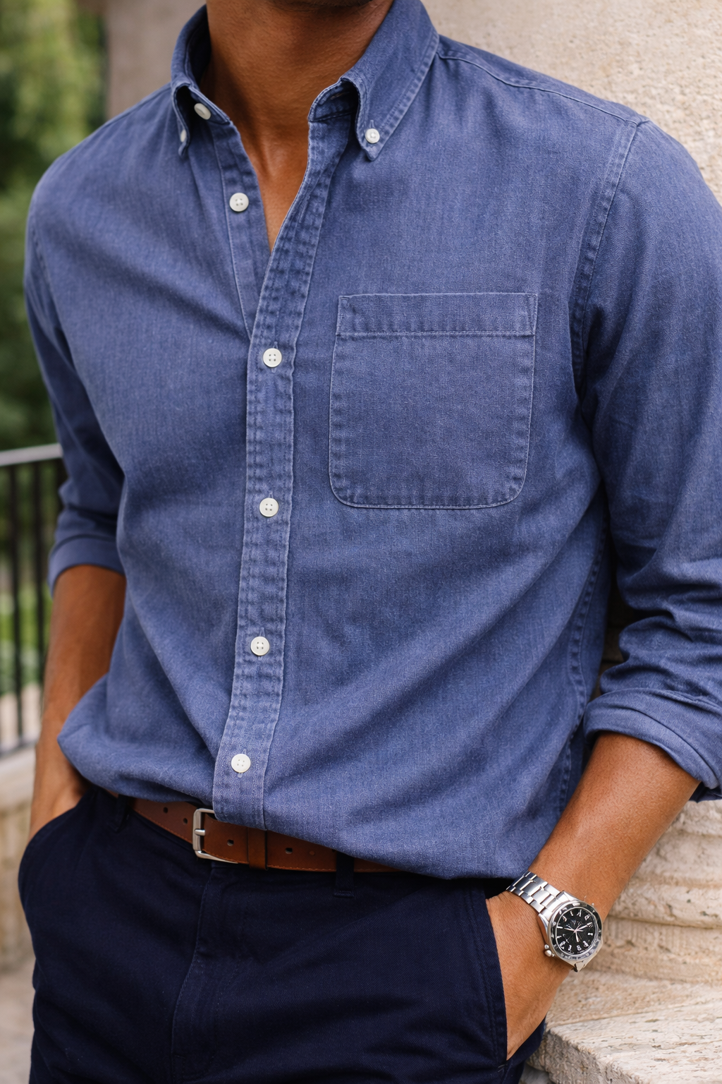 Men's Cotton Shirt with Button-Down Collar for an Everyday Smart-Casual Look