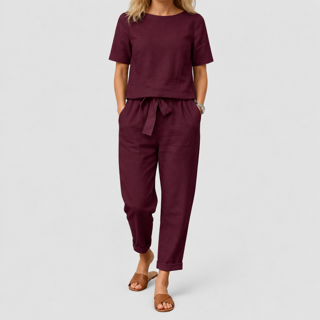 Casual Women's Comfortable Outfit
