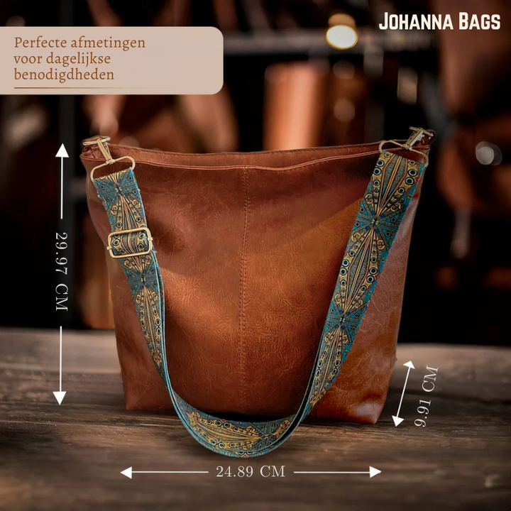 Chelsey’s Vintage Charm | Vegan Leather Shoulder Bag