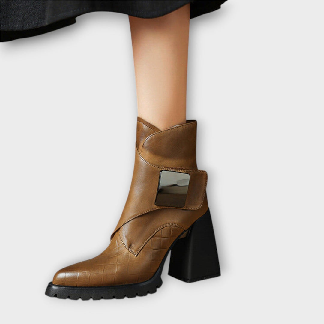 Classy Chunky-Heel Leather Ankle Boots