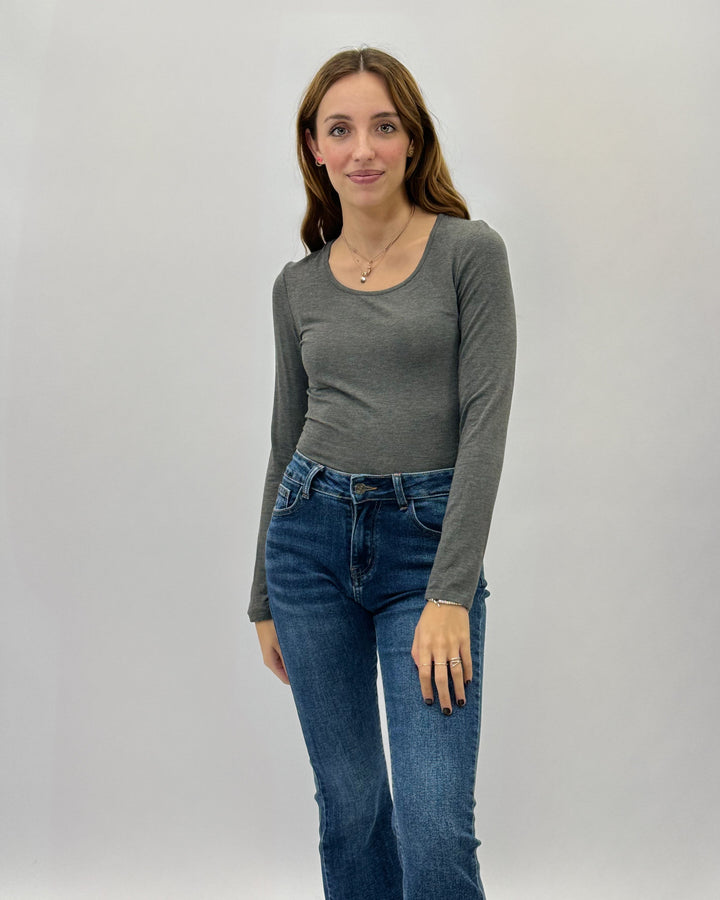 Essential™  |  Effortless Top